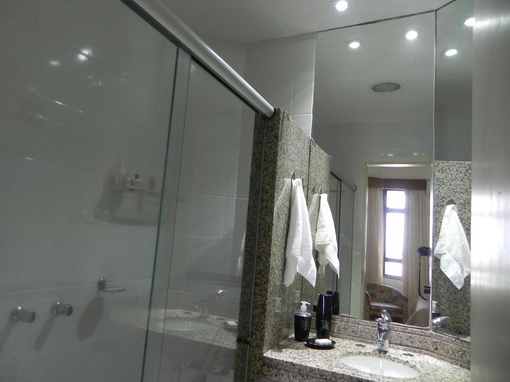 Flat Completo - Frente Ao Mar Fortaleza (Ceara)